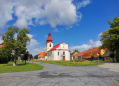 Kostel sv. Petra a Pavla v Horní Bobrové