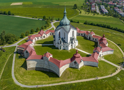 Poutní kostel sv. Jana Nepomuckého na Zelené hoře (UNESCO)